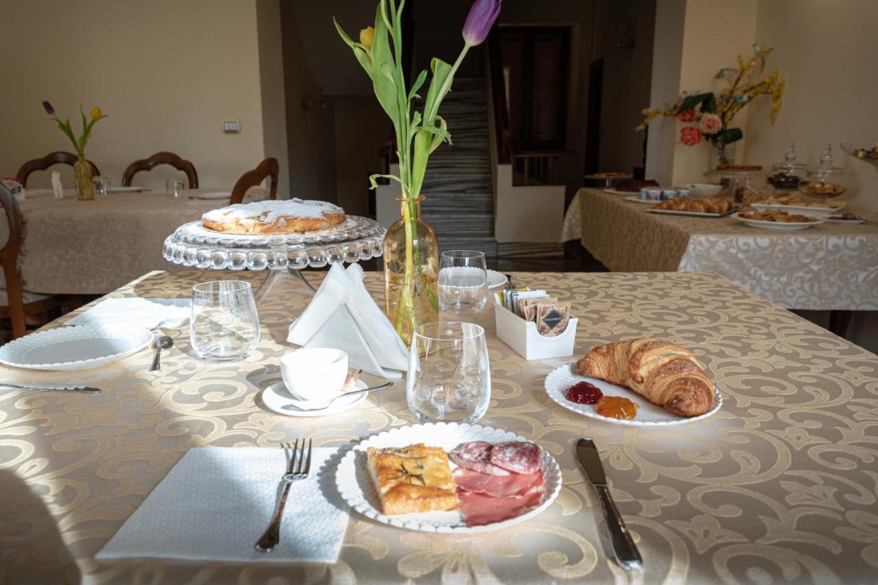 Agriturismo Villa Val D'Olivi Capodacqua  Ngoại thất bức ảnh