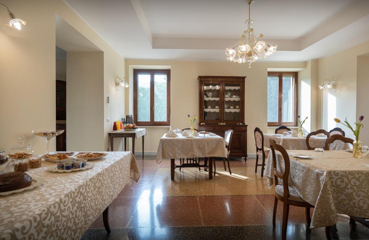 Agriturismo Villa Val D'Olivi Capodacqua  Ngoại thất bức ảnh