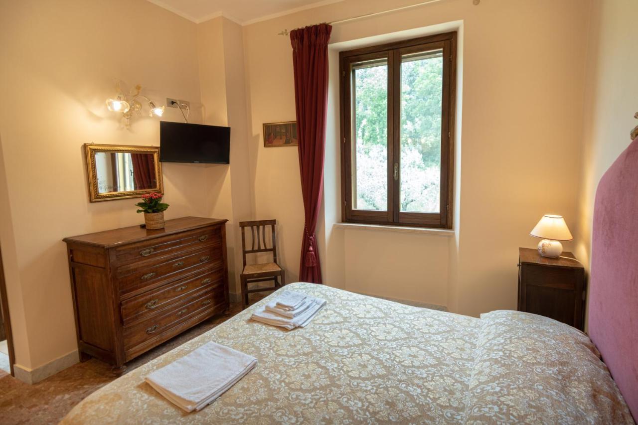 Agriturismo Villa Val D'Olivi Capodacqua  Ngoại thất bức ảnh