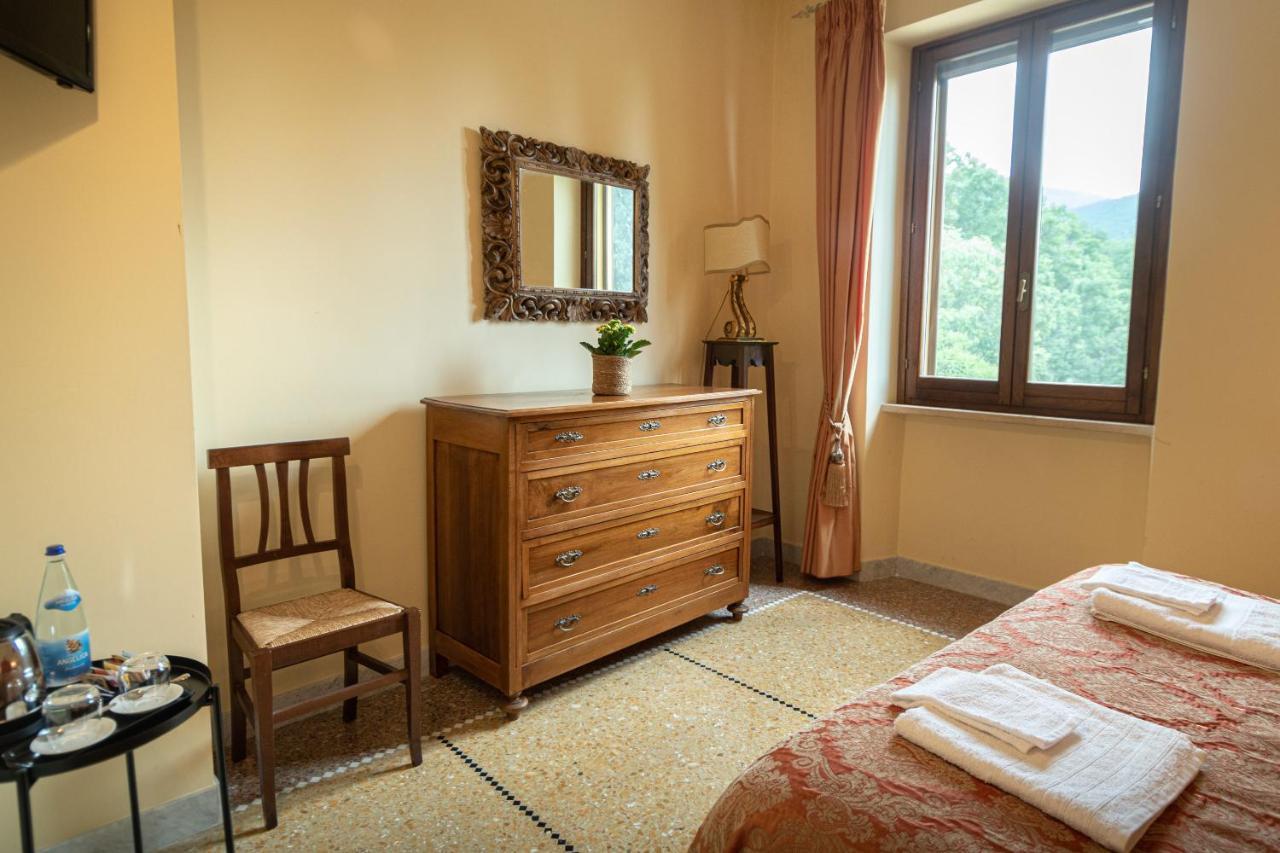 Agriturismo Villa Val D'Olivi Capodacqua  Ngoại thất bức ảnh
