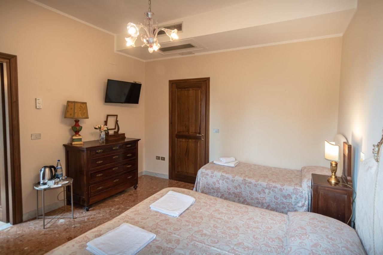 Agriturismo Villa Val D'Olivi Capodacqua  Ngoại thất bức ảnh