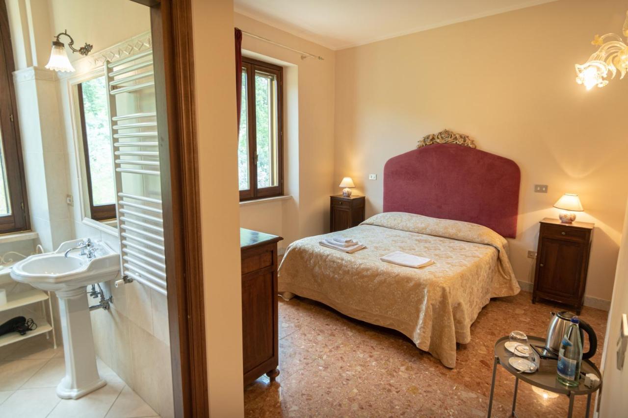 Agriturismo Villa Val D'Olivi Capodacqua  Ngoại thất bức ảnh
