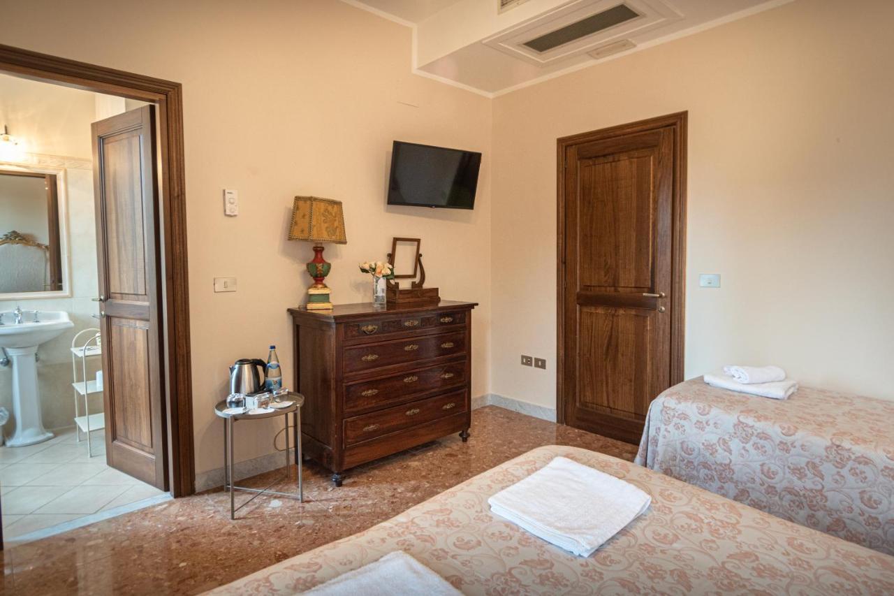 Agriturismo Villa Val D'Olivi Capodacqua  Ngoại thất bức ảnh