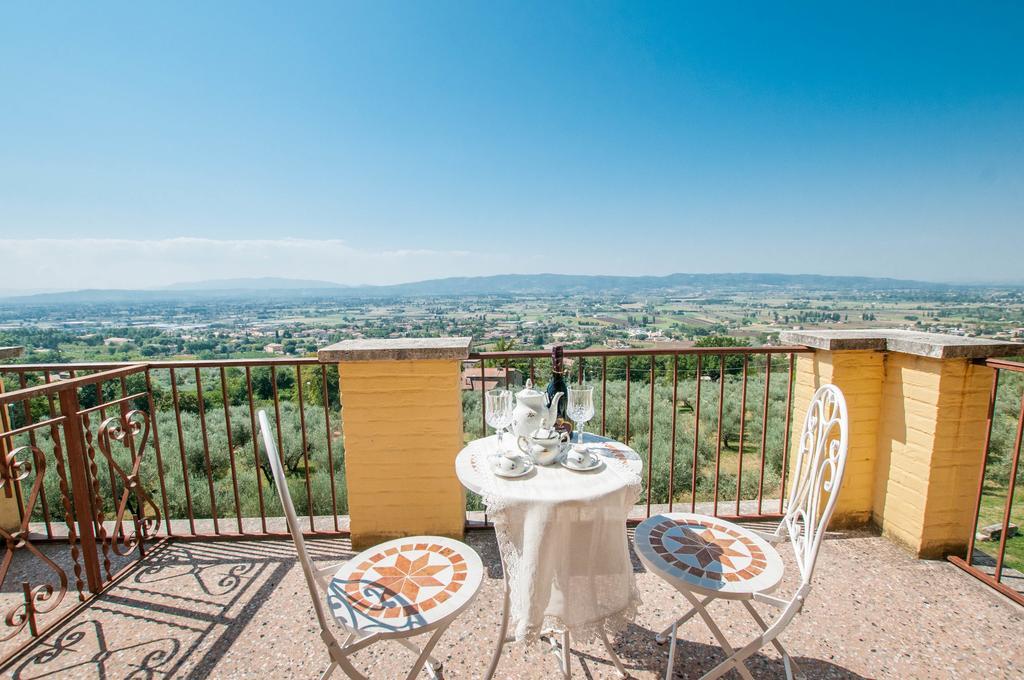 Agriturismo Villa Val D'Olivi Capodacqua  Ngoại thất bức ảnh