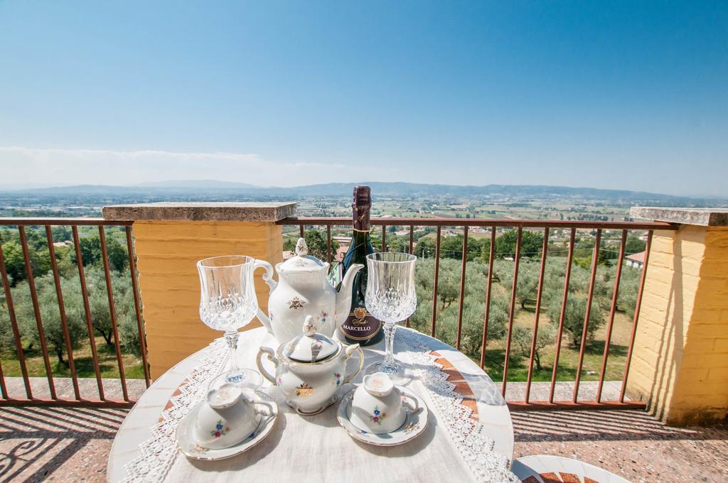 Agriturismo Villa Val D'Olivi Capodacqua  Ngoại thất bức ảnh
